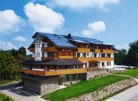 Užite si dovolenku v lone prírody Kremnických vrchov. Aktívny pobyt s polpenziou  v rodinnom penzióne Guldiner v Kremnici.