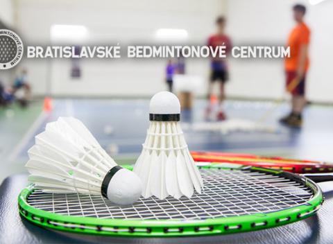Hodinový prenájom bedmintonového kurtu. Pobavte sa s priateľmi, rozprúďte si krv v žilách a nabuďte sa energiou.