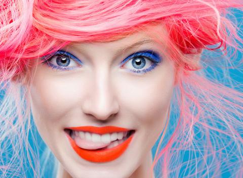 Zmeňte svoj image v jednom rýchlom kroku! Profesionálne vlasové balíky v Extravaganza Studio LV z vás spravia bohyňu.