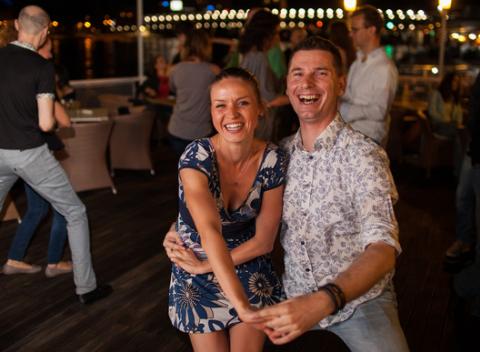 Horúce rytmy na LATINO BOAT PARTY aj pre začiatočníkov. Pre všetkých milovníkov horúcich latino rytmov je tu TOP akcia letnej sezóny.