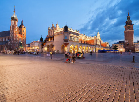 Cenovo nenáročné ubytovanie v Krakove s voľným vstupom na klzisko a do bazéna.