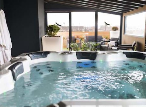 Špičkový 4* hotel Bo33 v Budapešti s wellnessom a raňajkami. 1 dieťa zdarma.