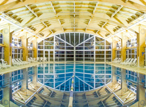 Balaton: Hotel Marina-Port **** s neobmedzeným wellness + súkromná pláž, polpenzia a 2 deti zdarma.