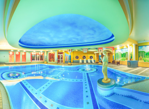 Poľsko blízko hraníc v Papuga Park Hoteli **** s neobmedzeným orientálnym wellness a polpenziou.