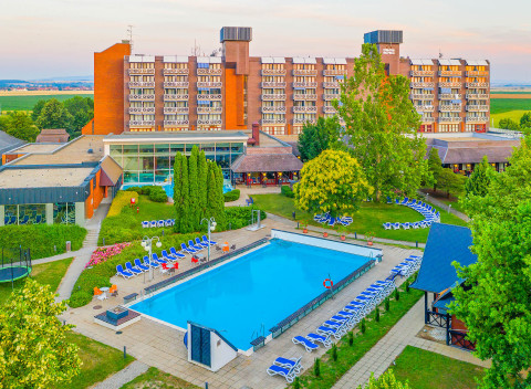 Maďarsko blízko kúpeľov Bükfürdo v Danubius Hoteli Bük **** s all inclusive a termálnym wellness.