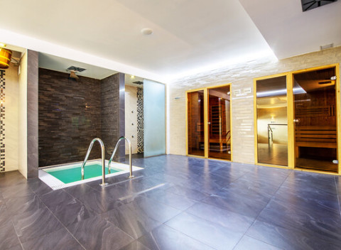 Wellness pobyt vo Vysokých Tatrách v komfortnom hoteli Lučivná*** s raňajkami.