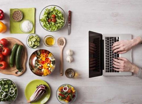 Zdravý 3-mesačný jedálniček – 90 receptov, jednoduché ale kreatívne varenie aj pre začiatočníkov.