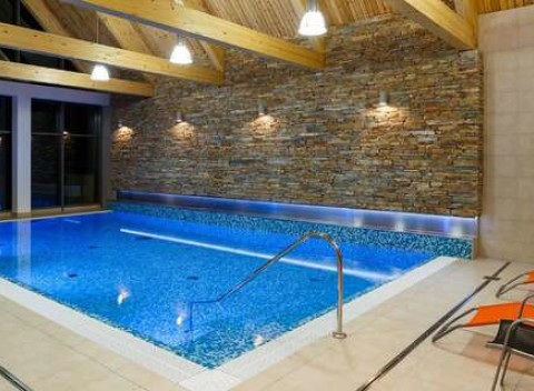 Hotel Bauer*** v Beskydách s polpenziou, wellness a programom pre deti.