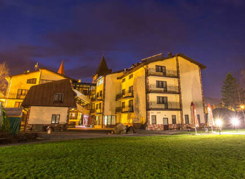 Dovolenka na krásnom mieste s ubytovaním a mini SPA v poľskom hoteli Beata***.