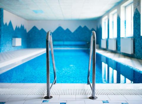 Horský hotel v Javorníkoch so vstupom do wellness a polpenziou. V blízkosti lyžiarske vleky.