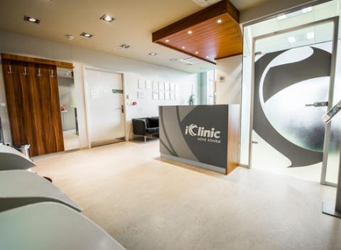 Bezbolestná laserová operácia očí najbezpečnejšou metódou Relex Smile 3D. Vymeňte zopár minút v rukách špičkových lekárov za ostré videnie.