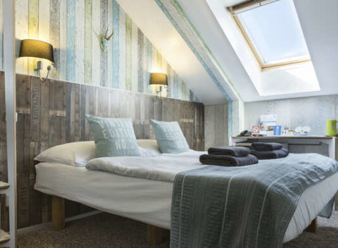 Moderný Royal Court Hotel**** s raňajkami v centre Prahy len 15 min. od Václavského námestia.