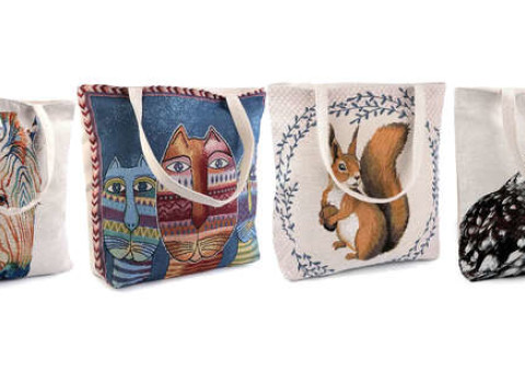 Ľanová taška s roztomilým motívom, priestranná a so zapínaním na zips.