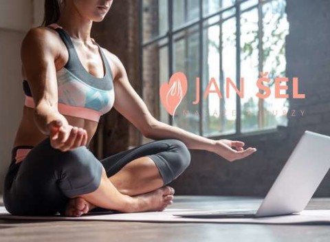 Uvoľnenie tela aj mysle vďaka online kurzu jogy s neobmedzeným ročným prístupom.