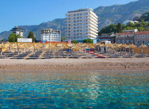 Týždeň pri mori v Čiernej Hore v hoteli Sato**** (oficiálne prvá európska krajina bez korony).