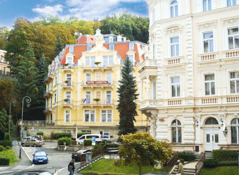 Spa hotel Lauretta*** s procedúrami a plnou penziou len 3 min. od kolonád v Karlových Varoch.