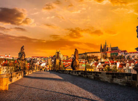 Vynovený hotel Meda**** priamo v centre Prahy, s raňajkami a zľavou až 40 % do reštaurácie.