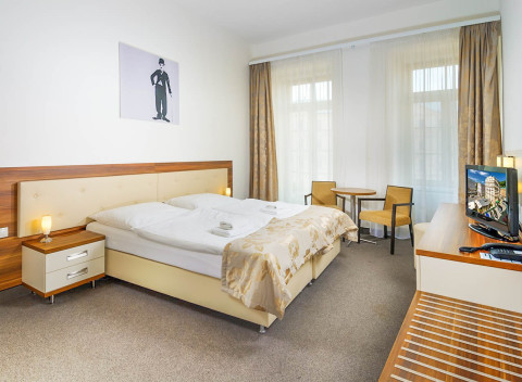 Karlove Vary: Hotel Malta **** s až 5 wellness a liečebnými procedúrami, kávou a zákuskom aj polpenziou.