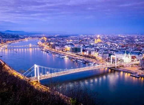 Pobyt s raňajkami v štýlovom Soho Boutique Hoteli**** v samotnom centre Budapešti.