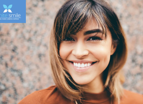 Návšteva zubára, ktorá nebolí! Dentálna hygiena alebo bielenie zubov vo White Smile.