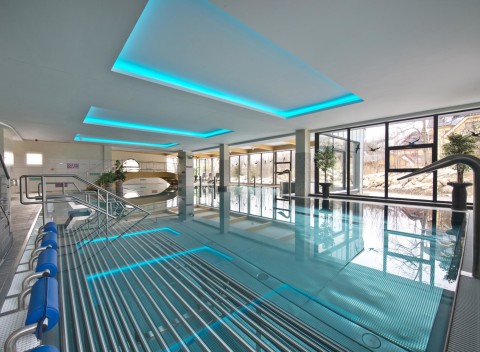 Tatranská Lomnica - Wellness pobyt s bazénom pod Lomnickým štítom v hoteli Sorea Urán.