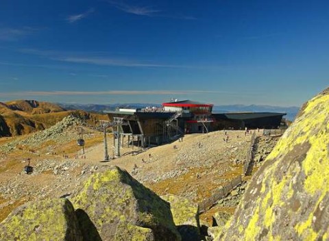 Strávte leto priamo na vrchole Chopku v hoteli Rotunda s polpenziou a uvítacím drinkom.