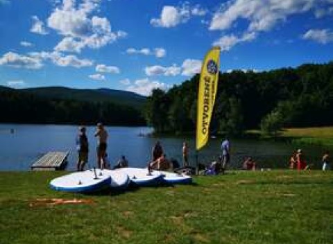 Letný pobyt v Duchonka Camping s kúpaním a turistikou v lone prekrásnej prírody Považského Inovca.