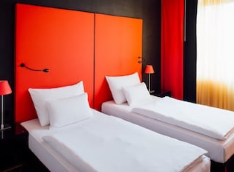 Víkend pre dvoch v Plzni v 4* hoteli Vienna House Easy s raňajkami alebo polpenziou.